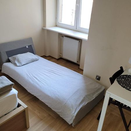 Your Apart Powisle Fabryczna Warszawa المظهر الخارجي الصورة
