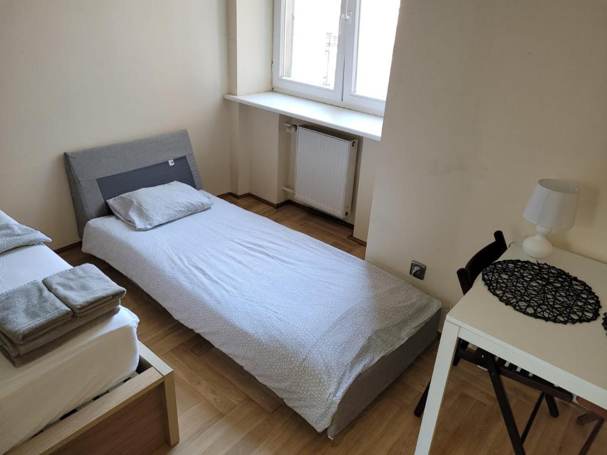 Your Apart Powisle Fabryczna Warszawa المظهر الخارجي الصورة
