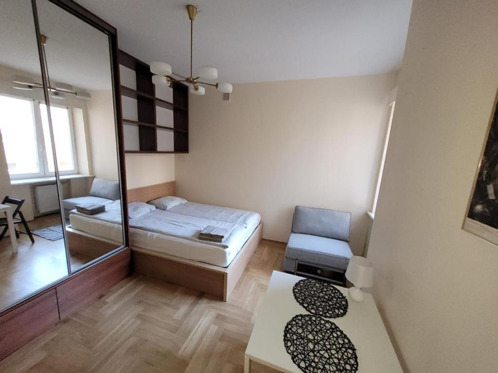 Your Apart Powisle Fabryczna Warszawa المظهر الخارجي الصورة